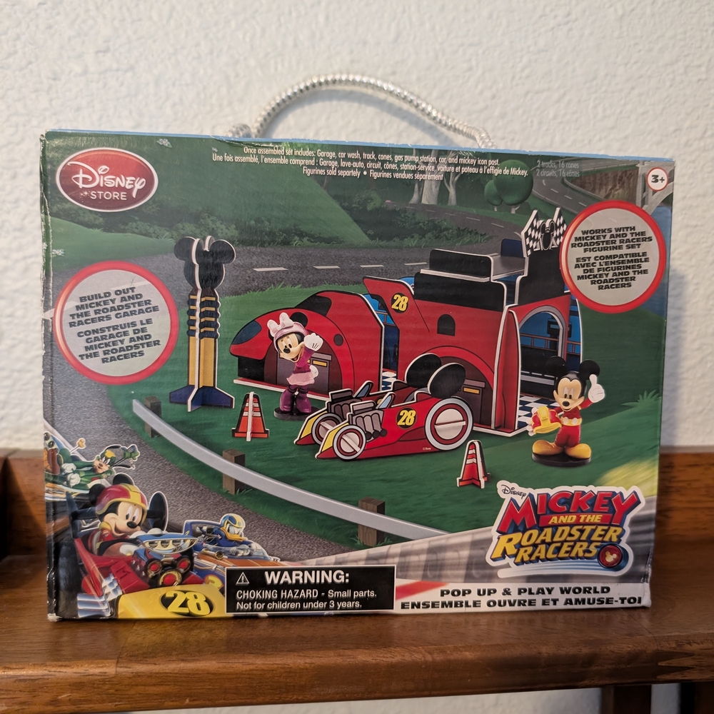 NEW Disney Pop Up & Play The Roadster Racers Garage Playset Figures Not Included